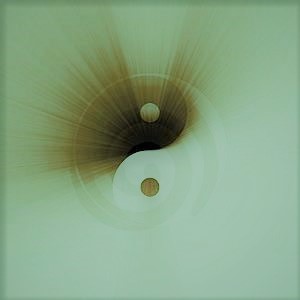 Yin Yang with Light3 (3)